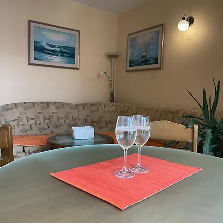 Apartment Center Dobri *