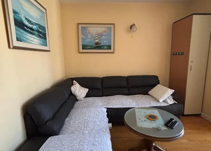 Center Dobri * Split